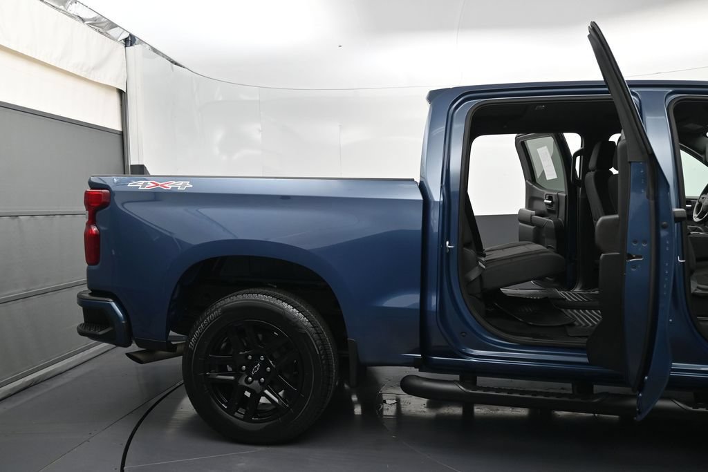 Certified 2024 Chevrolet Silverado 1500 Custom w/ Turbomax Blackout Package AWD/4WD image 10