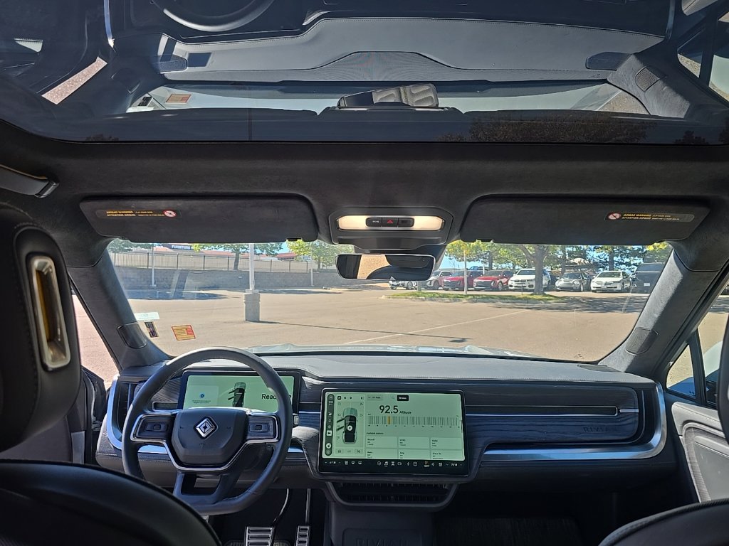 Used 2023 Rivian R1S Adventure Dual AWD/4WD image 16