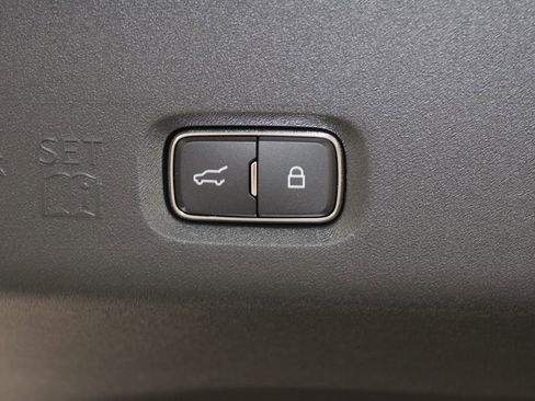 New 2025 Lincoln Navigator L Reserve image 22