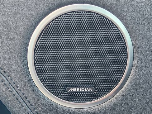 Used 2019 Land Rover Range Rover HSE image 20