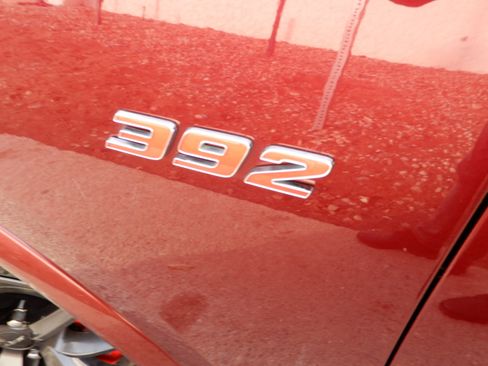 Used 2018 Dodge Durango SRT w/ SRT Interior Appearance Group image 24