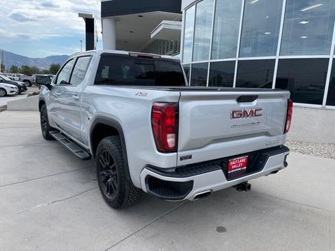 Certified 2020 GMC Sierra 1500 Elevation w/ Elevation Value Package AWD/4WD image 4