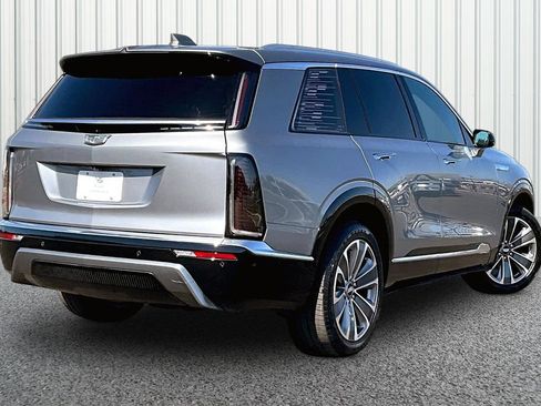 Used 2026 Cadillac Vistiq Luxury AWD/4WD image 26
