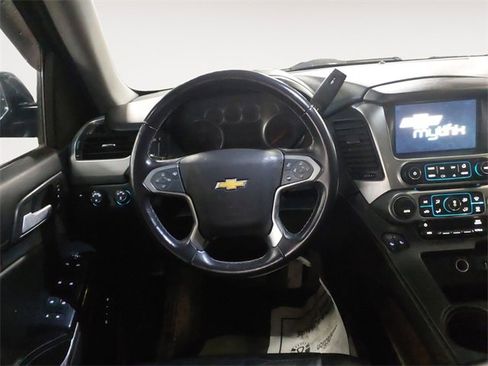 Used 2015 Chevrolet Tahoe LT image 12