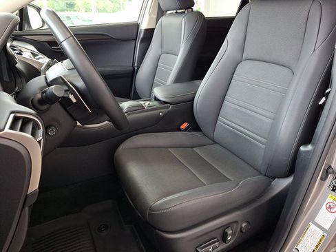 Used 2020 Lexus NX 300 AWD w/ Premium Package image 13