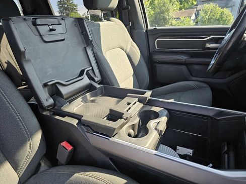 Used 2019 RAM 1500 Big Horn AWD/4WD image 28