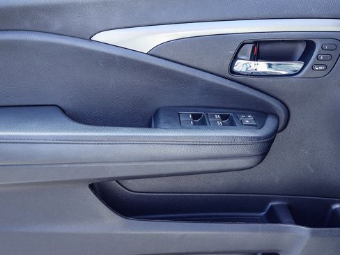 Used 2022 Honda Pilot Special Edition image 11