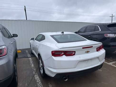Used 2021 Chevrolet Camaro LT image 6