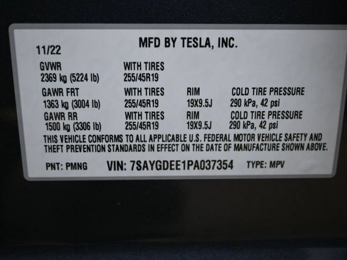 Used 2023 Tesla Model Y Long Range AWD/4WD image 7