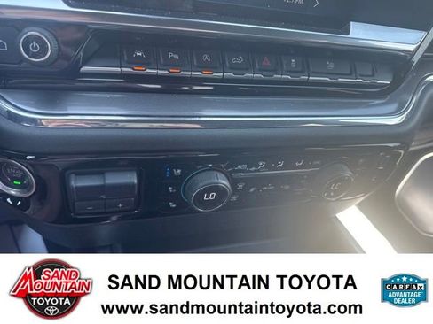 Used 2023 Chevrolet Silverado 1500 High Country AWD/4WD image 22