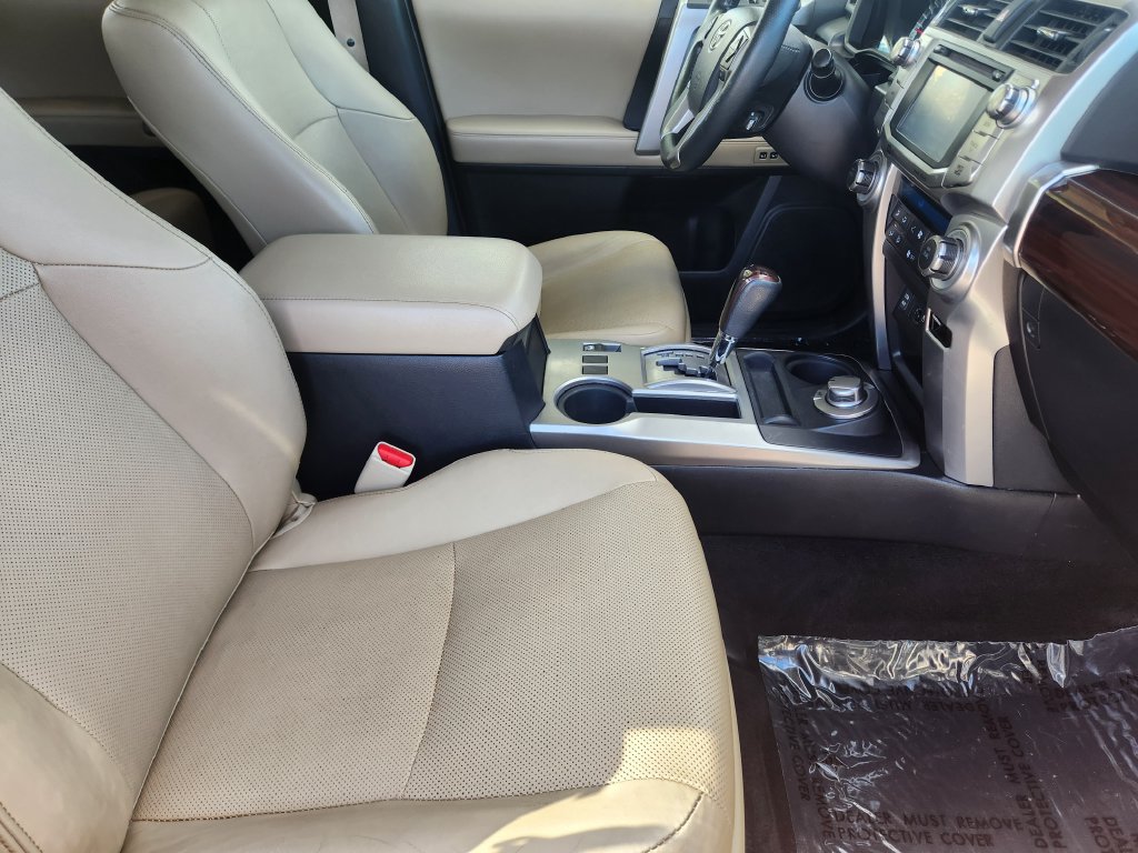 Used 2016 Toyota 4Runner 4WD image 5