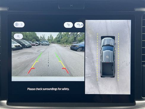 New 2025 Ford F150 Lariat w/ Equipment Group 501A Mid image 3