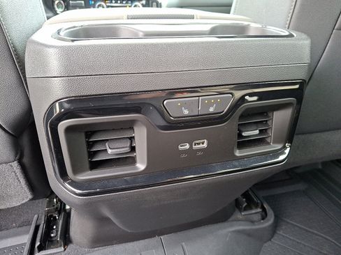 Used 2024 Chevrolet Silverado 1500 ZR2 w/ Technology Package AWD/4WD image 11