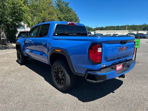 New 2026 GMC Canyon Elevation w/ Convenience Package image 3