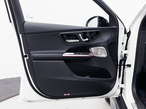 Used 2025 Mercedes-Benz GLC 63 AMG S image 5