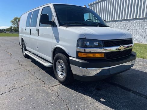 Used 2024 Chevrolet Express 2500 Work Van w/ Driver Convenience Package image 1