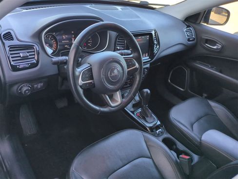 Certified 2019 Jeep Compass Limited image 10