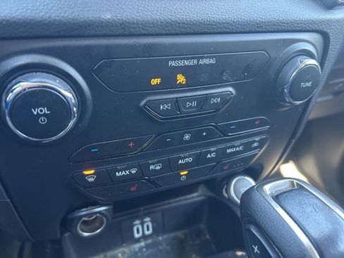 Used 2019 Ford Ranger Lariat w/ Trailer Tow Package AWD/4WD image 22