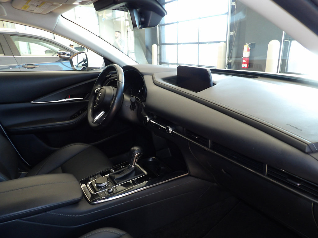 Used 2024 MAZDA CX-30 AWD 2.5 S w/ Preferred Package image 13