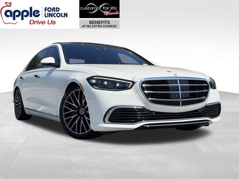 Used 2021 Mercedes-Benz S 580 4MATIC Sedan image 1