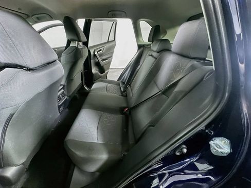 Used 2025 Toyota RAV4 XLE FWD image 14