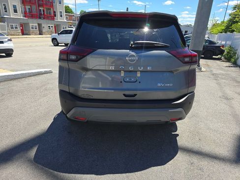 Used 2023 Nissan Rogue SV AWD/4WD image 7