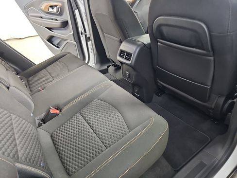 Used 2020 GMC Terrain SLE w/ Driver Convenience Package image 14