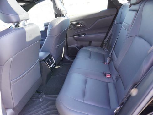 Used 2025 Toyota Crown Signia w/ Advanced Technology Package AWD/4WD image 13