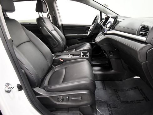 Certified 2024 Honda Odyssey EX-L image 19