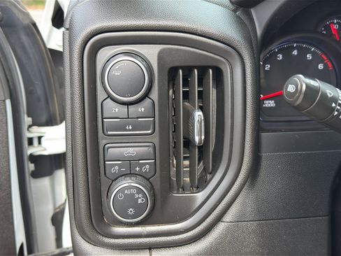 Used 2024 Chevrolet Silverado 2500 W/T w/ WT Convenience Package AWD/4WD image 4