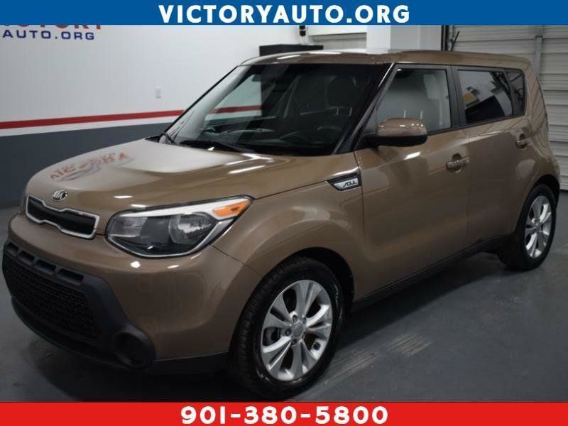 Used 2015 Kia Soul + FWD image 1