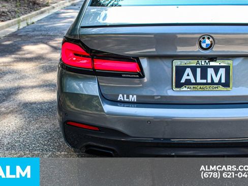 Used 2023 BMW 530i w/ M Sport Package RWD image 12