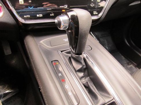 Used 2022 Honda HR-V EX image 64