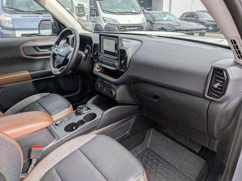 Used 2022 Ford Bronco Sport Outer Banks w/ Tech Package AWD/4WD image 29