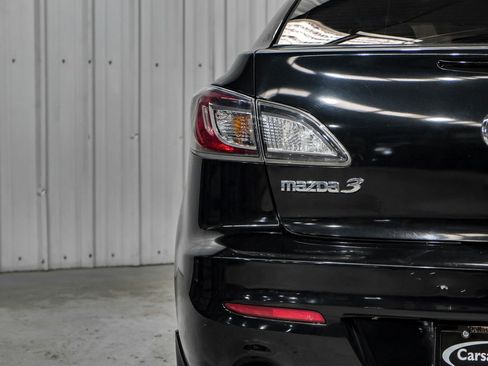 Used 2012 MAZDA MAZDA3 i Grand Touring w/ Tech Pkg image 45