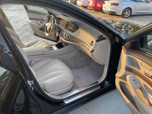 Used 2014 Mercedes-Benz S 550 Sedan image 32