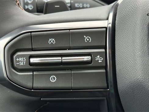 New 2026 GMC Terrain AT4 w/ Convenience Package III image 27