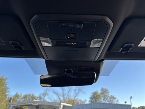 New 2025 Toyota Tacoma SR5 image 21