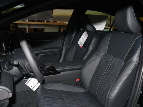 New 2026 Toyota Camry XSE FWD image 7