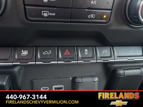 Certified 2021 Chevrolet Silverado 2500 Custom w/ Custom Value Package image 18