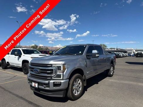 Used 2021 Ford F250 Platinum w/ FX4 Off-Road Package AWD/4WD image 3