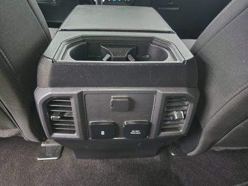 Used 2019 Ford F150 XLT w/ Equipment Group 302A Luxury AWD/4WD image 27