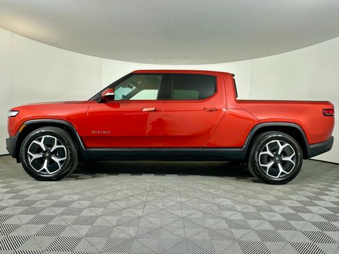 Used 2024 Rivian R1T Adventure image 18