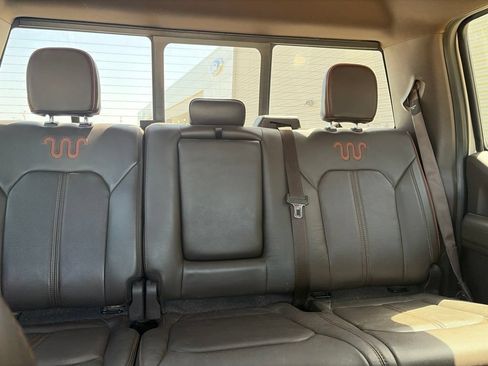 Used 2017 Ford F150 King Ranch w/ Equipment Group 601A Luxury AWD/4WD image 23