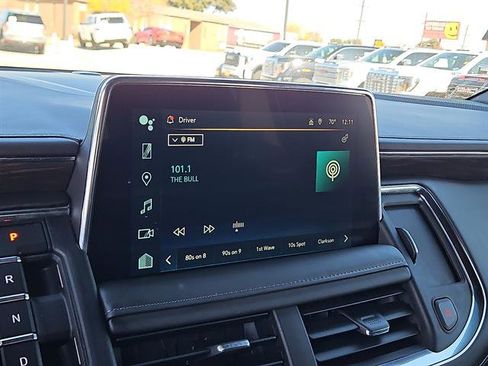 Used 2024 Chevrolet Tahoe Z71 w/ Luxury Package image 18