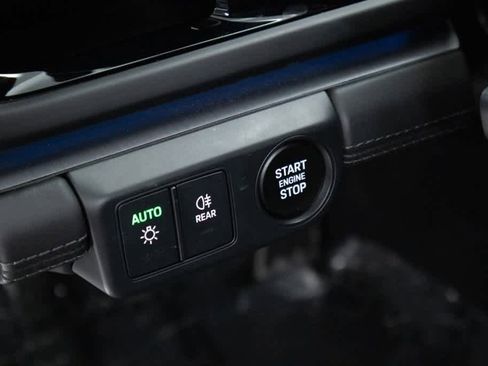 Certified 2024 Porsche Panamera 4 image 20