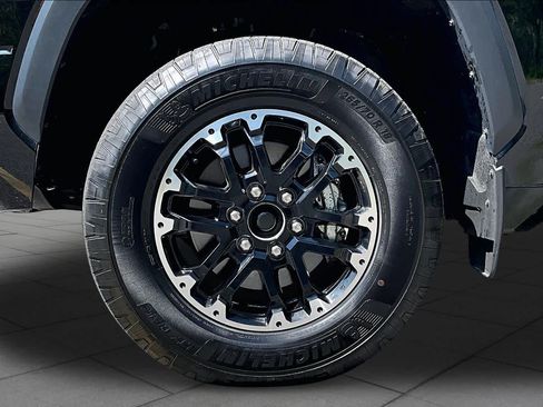 Used 2024 Toyota Tundra SR5 w/ TRD Off-Road Package AWD/4WD image 11