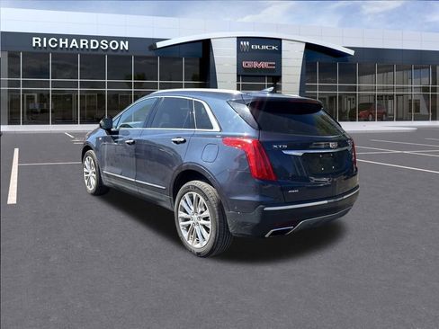 Used 2018 Cadillac XT5 Platinum image 3