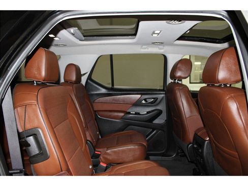 Used 2019 Chevrolet Traverse High Country w/ LPO, Floor Liner Package image 26