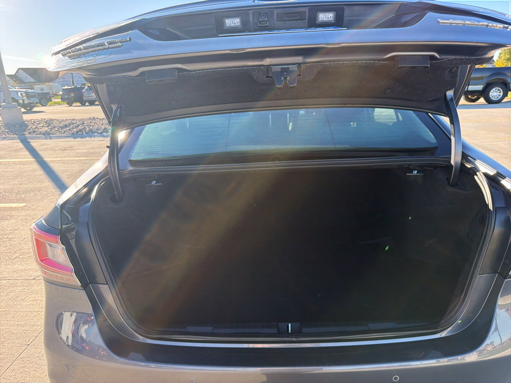 Used 2022 Subaru Legacy Limited AWD/4WD image 7